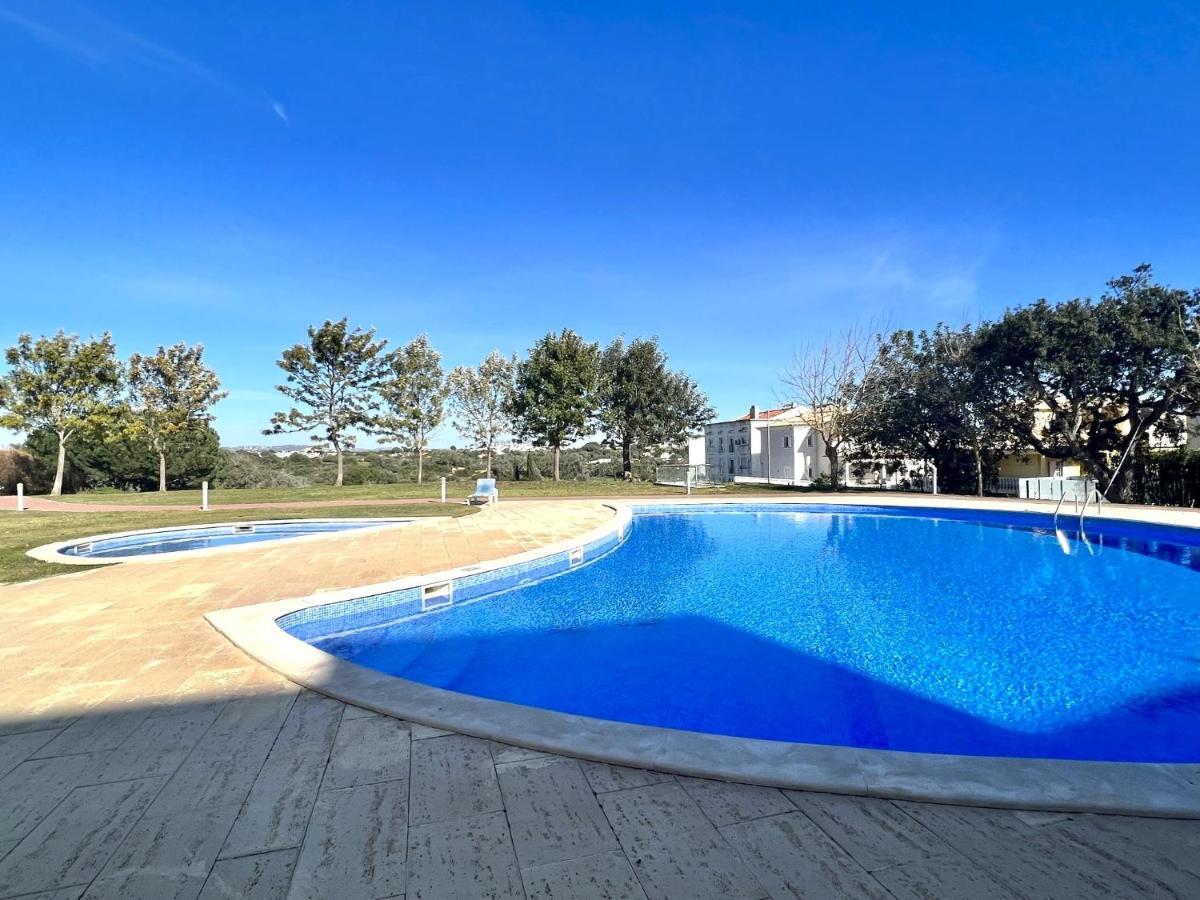 Albufeira Forest View With Pool By Homing Buitenkant foto